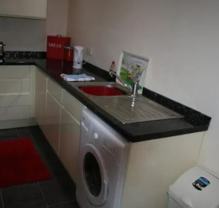 Cravendale Apartment